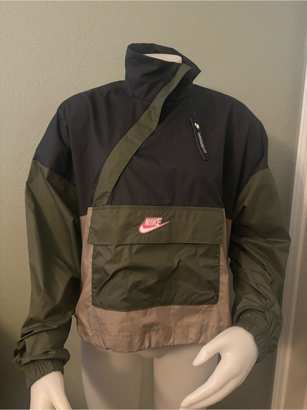 Nike Black, Olive Green & Tan Colorblock Pullover Windbreaker